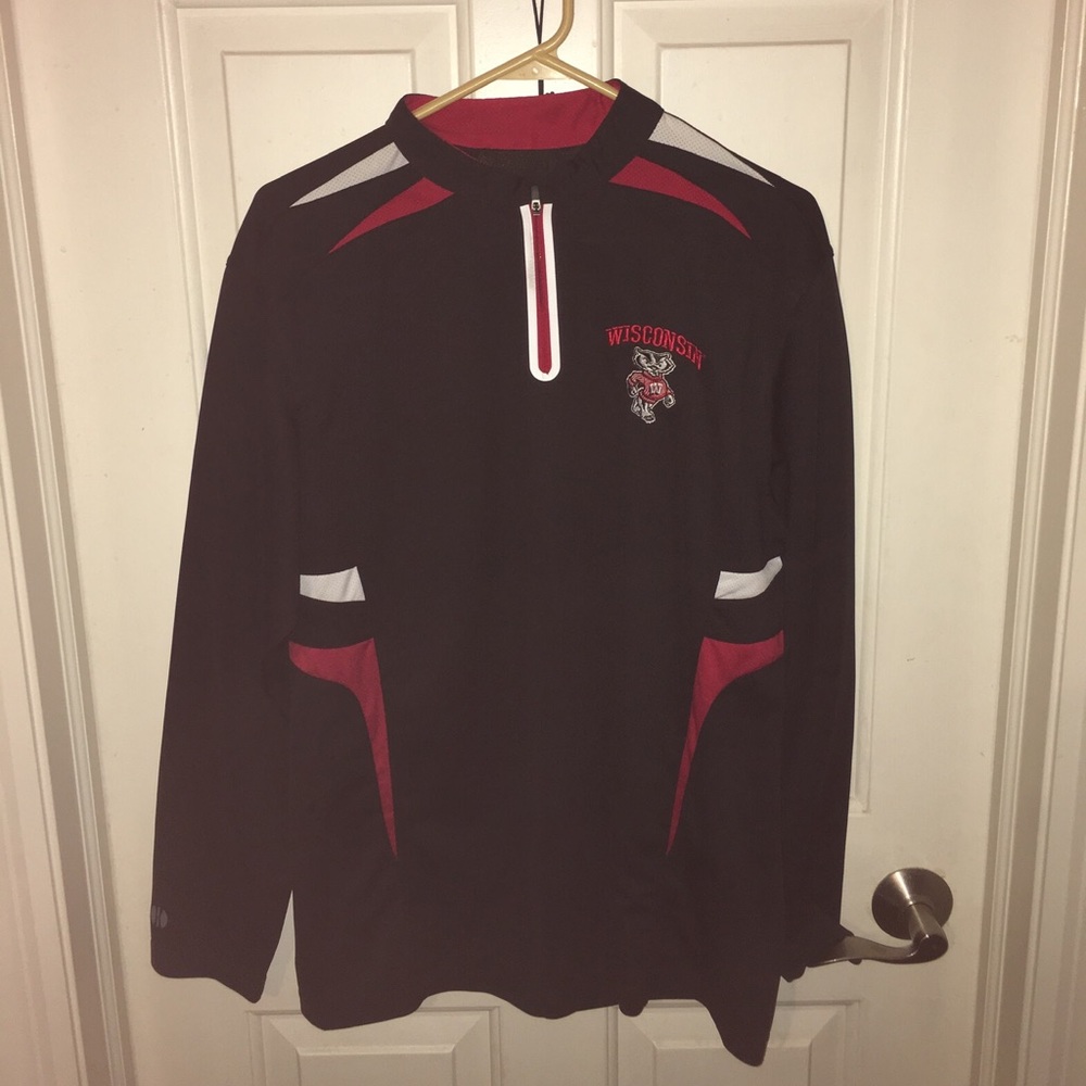 University of Wisconsin Badger Quater zip up